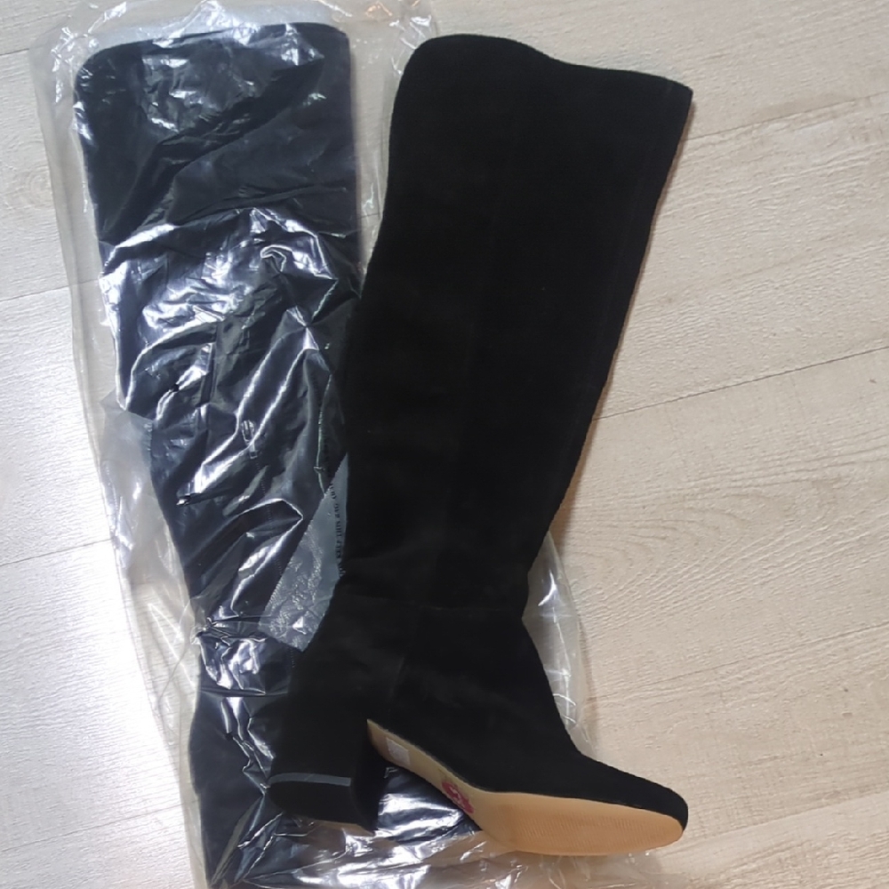 Nine West Black Over the Knee Siede Boots New